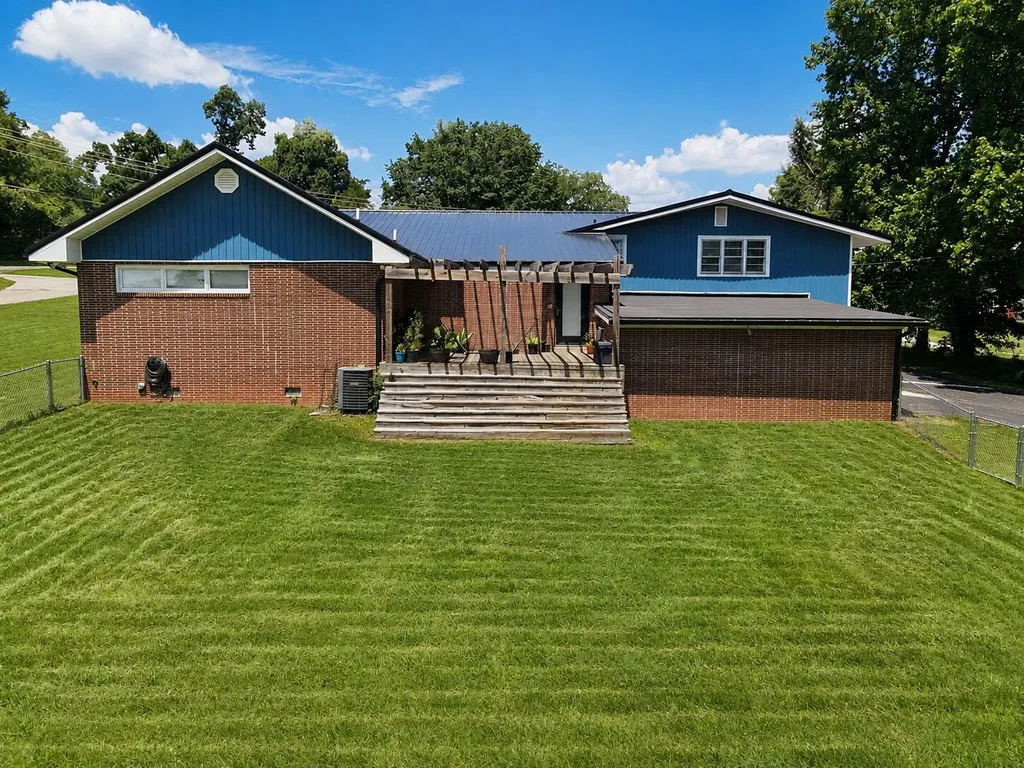 75 Hickory Hill Drive Monticello KY 42633