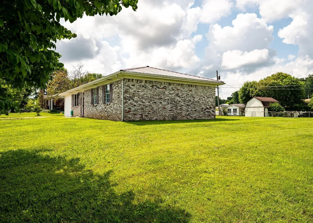 342 Highway 1808 Monticello KY 42633