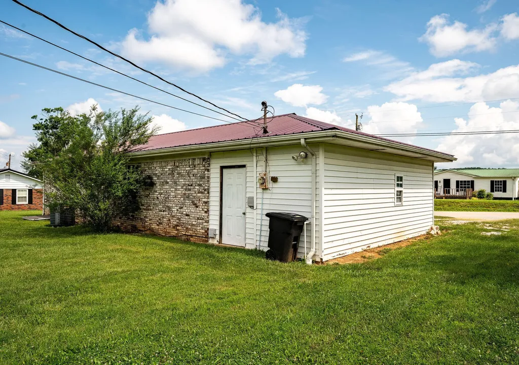 342 Highway 1808 Monticello KY 42633
