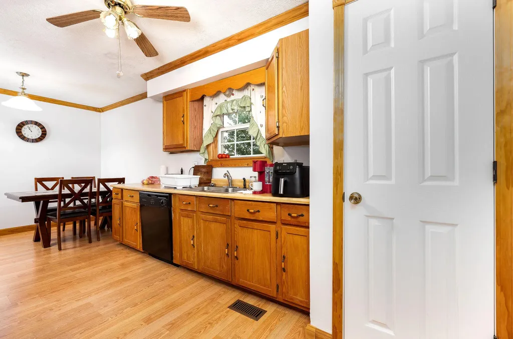 342 Highway 1808 Monticello KY 42633