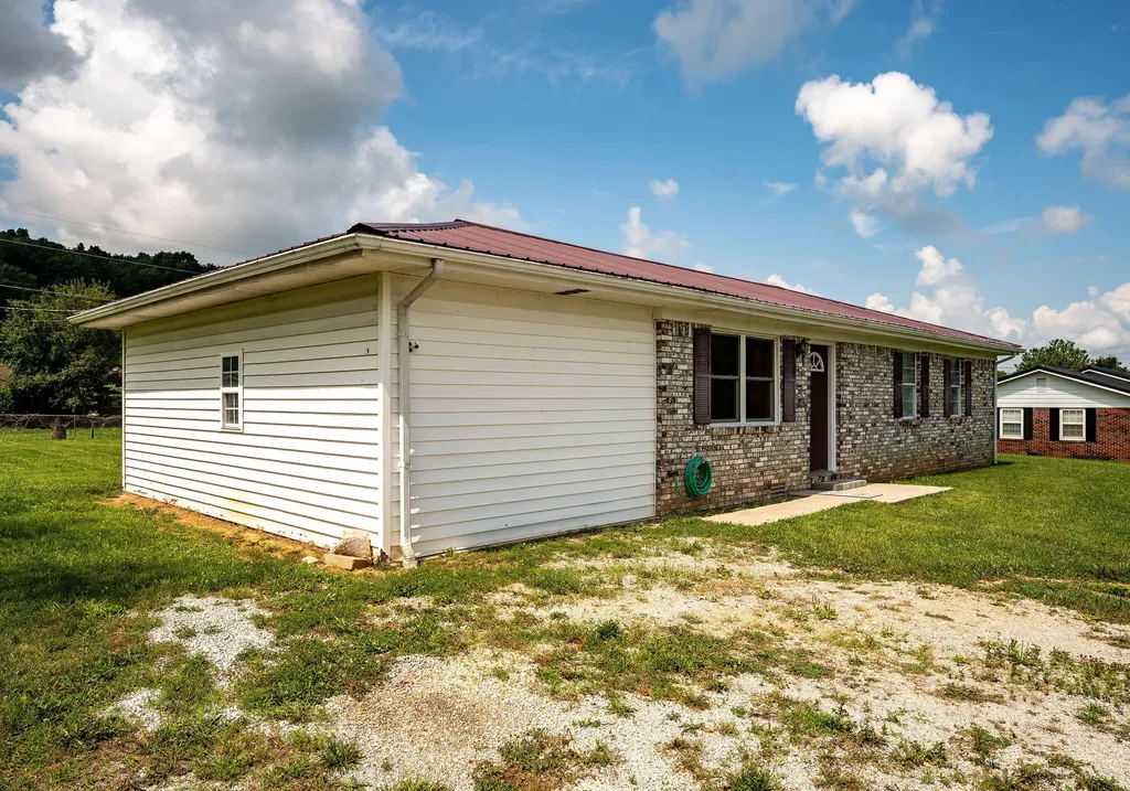 342 Highway 1808 Monticello KY 42633