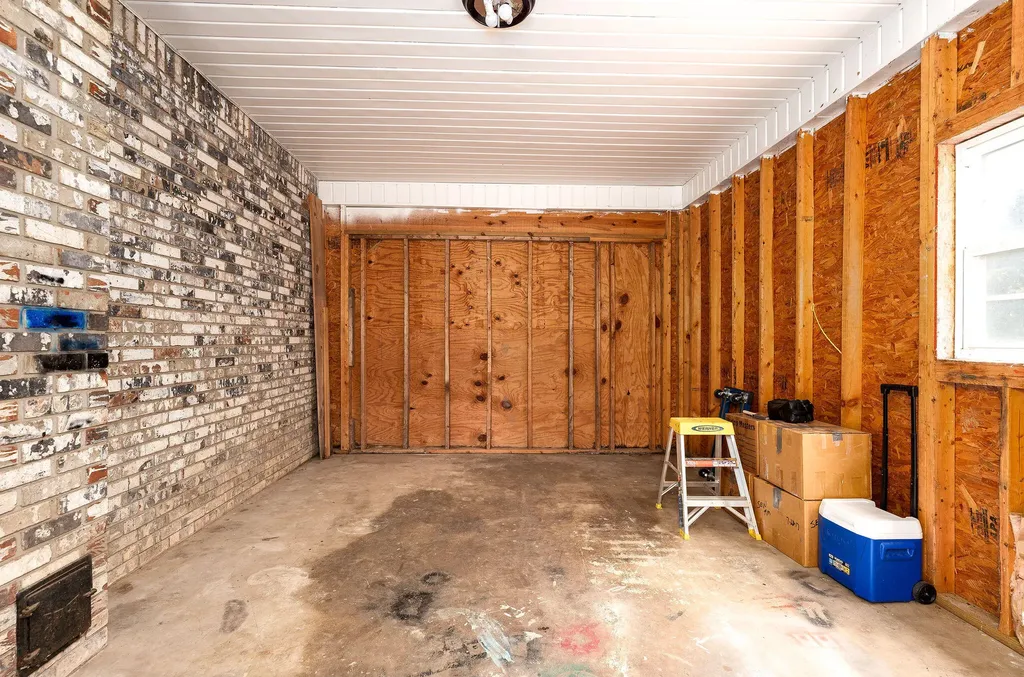 342 Highway 1808 Monticello KY 42633