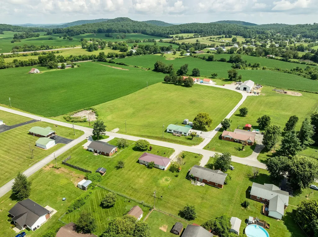 342 Highway 1808 Monticello KY 42633