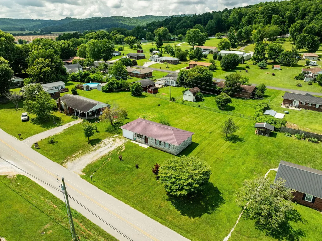 342 Highway 1808 Monticello KY 42633