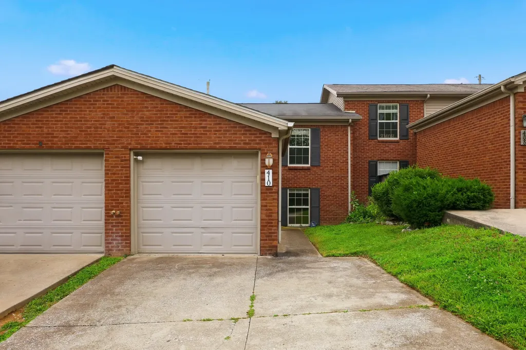 410 John Sutherland Drive Nicholasville KY 40356