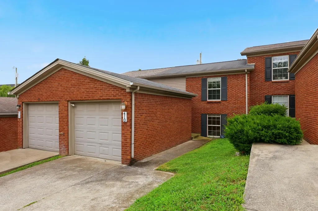 410 John Sutherland Drive Nicholasville KY 40356