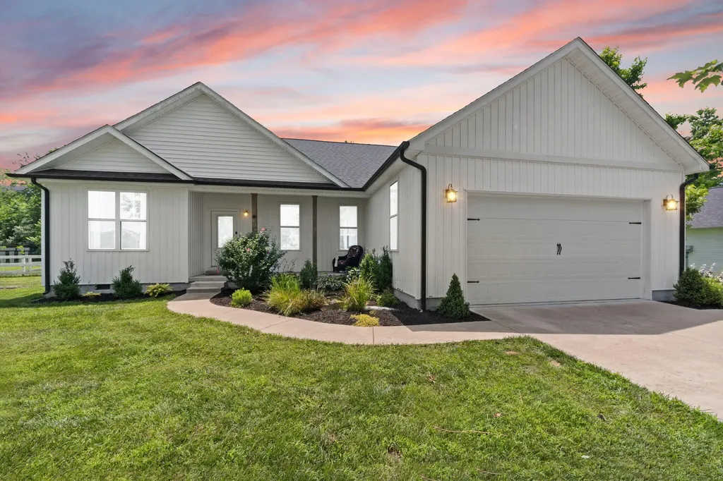 509 Old Midland Trail Salt Lick KY 40371
