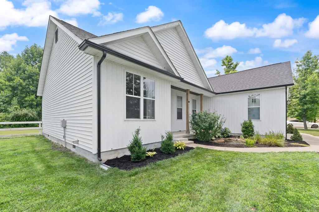 509 Old Midland Trail Salt Lick KY 40371