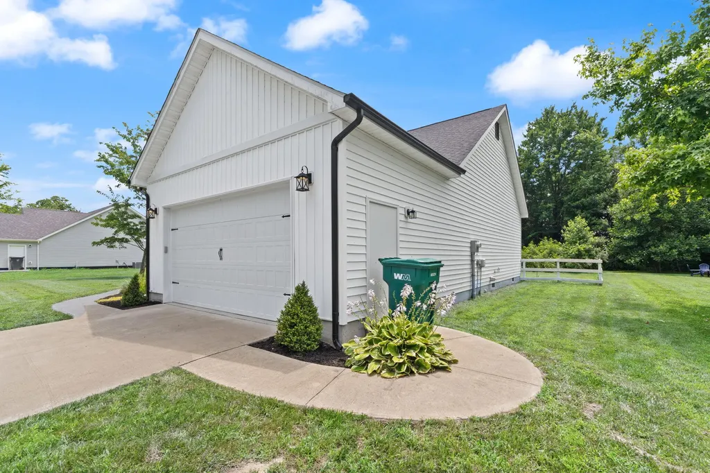 509 Old Midland Trail Salt Lick KY 40371