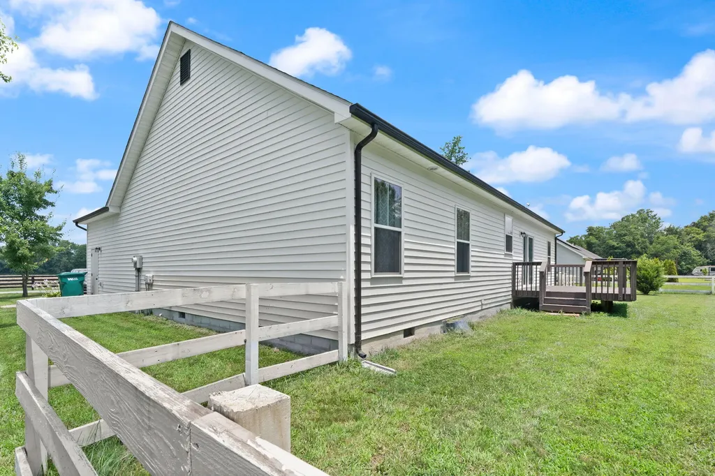 509 Old Midland Trail Salt Lick KY 40371