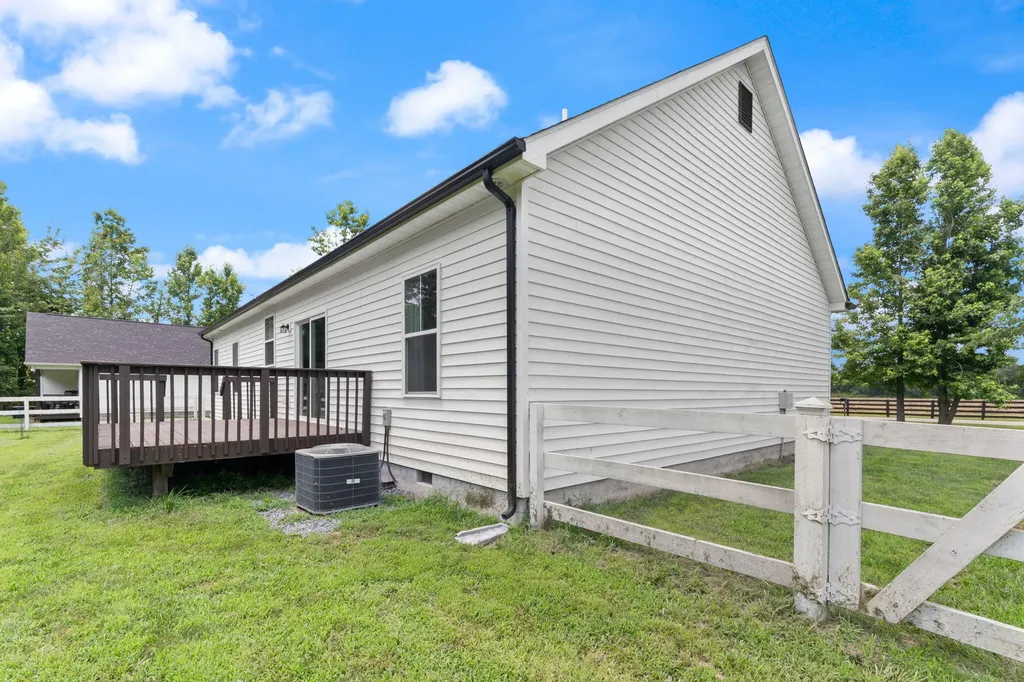 509 Old Midland Trail Salt Lick KY 40371