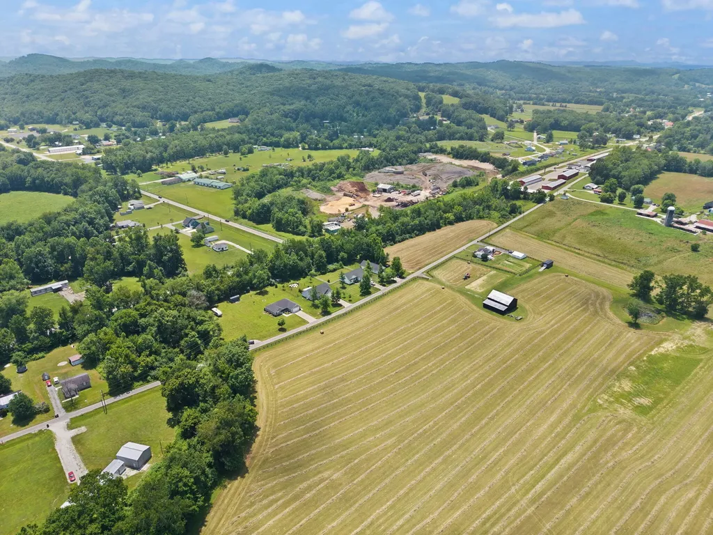 509 Old Midland Trail Salt Lick KY 40371