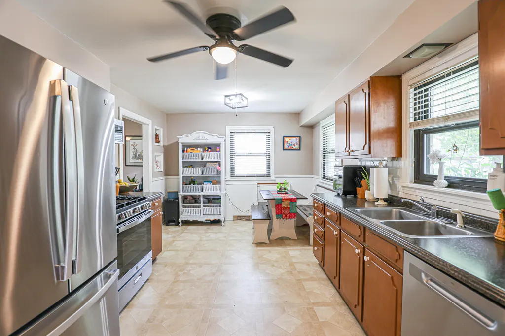 412 Joe Clifton Drive Paducah KY 42001