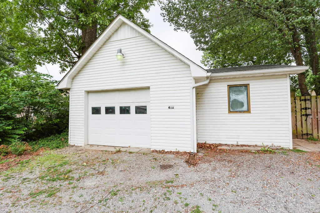 412 Joe Clifton Drive Paducah KY 42001