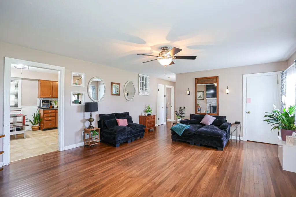 412 Joe Clifton Drive Paducah KY 42001