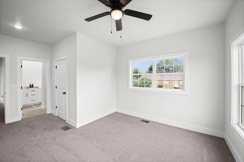 101-103 Josephine Court & 101-103 Elkchester Circle Nicholasville KY 40356