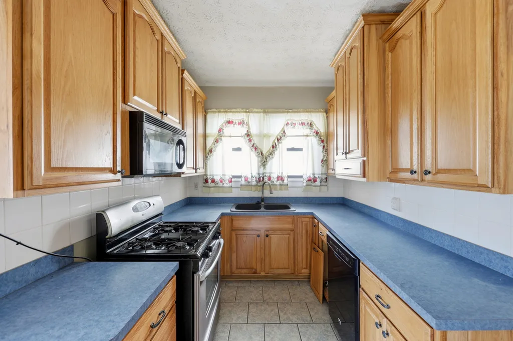 310 Hanover Court Lexington KY 40502