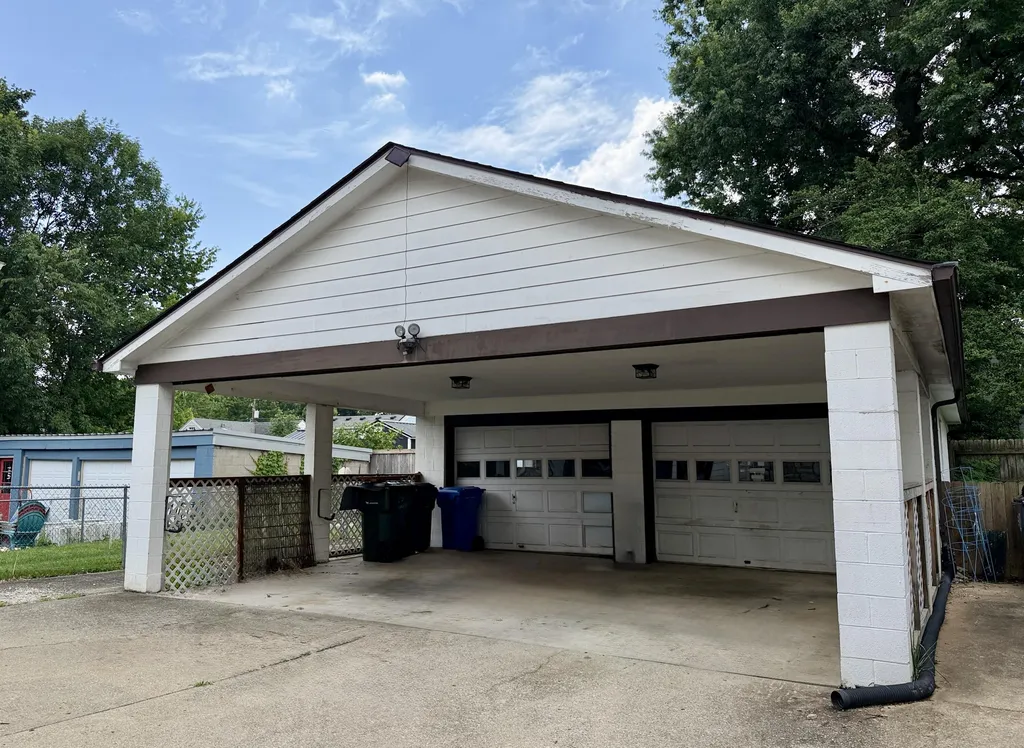 310 Hanover Court Lexington KY 40502