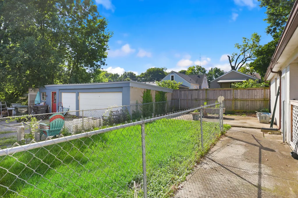 310 Hanover Court Lexington KY 40502