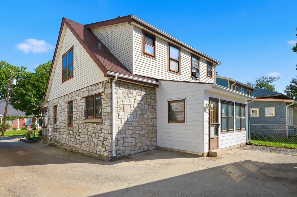 310 Hanover Court Lexington KY 40502