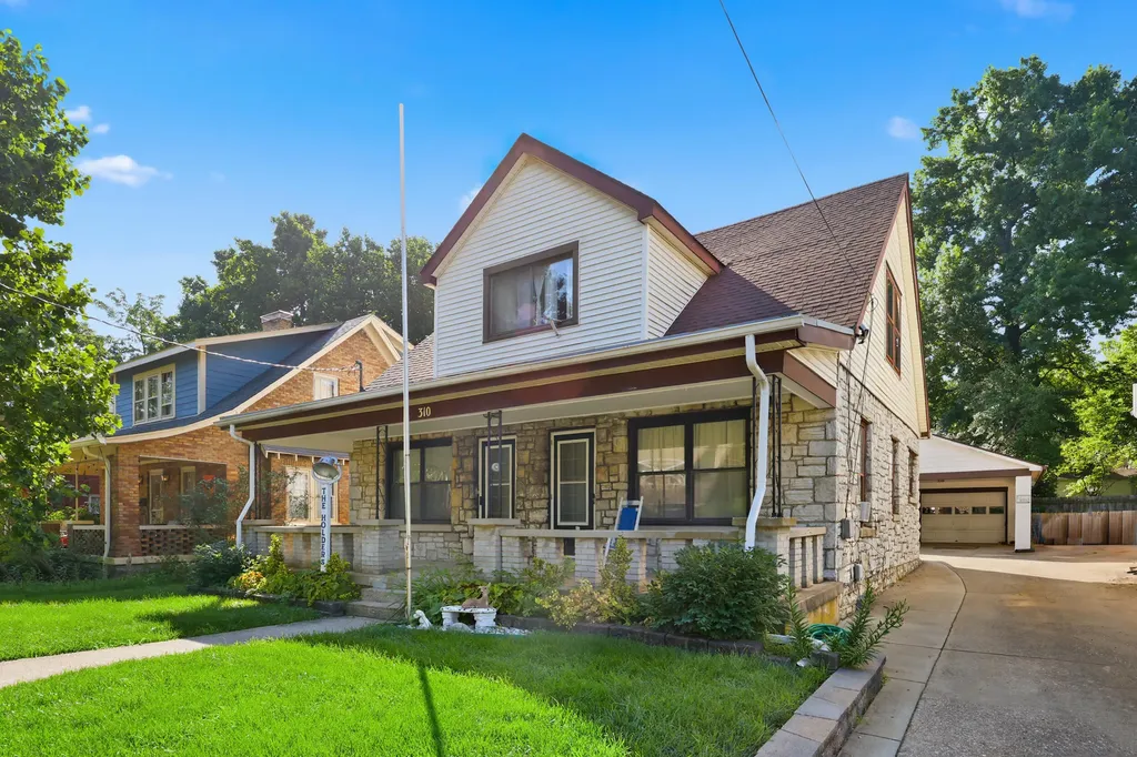 310 Hanover Court Lexington KY 40502