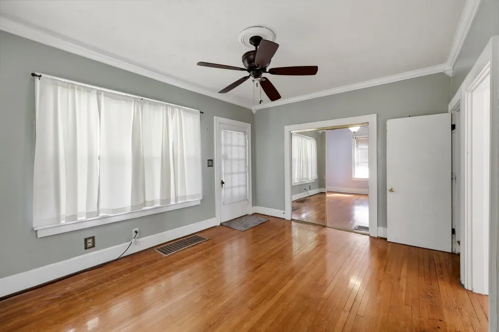 310 Hanover Court Lexington KY 40502
