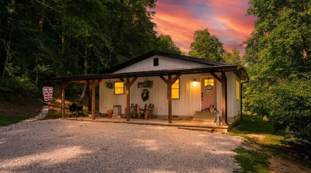 1820 N Fork Road Stanton KY 40380