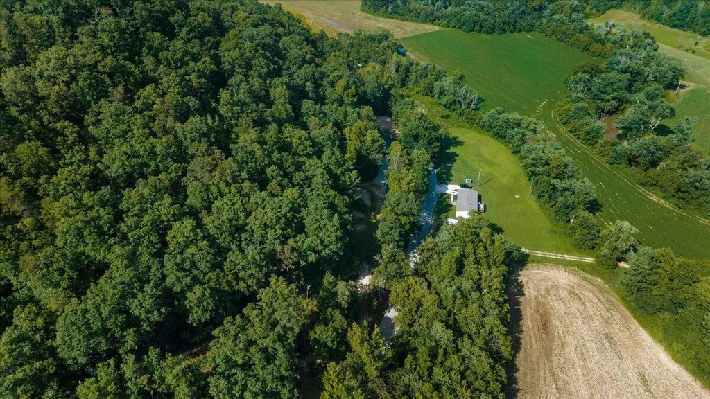 1820 N Fork Road Stanton KY 40380