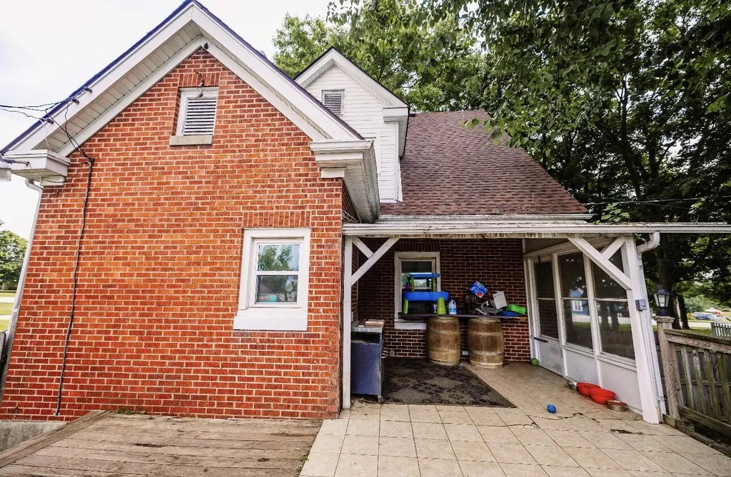 615 N Main Street Lawrenceburg KY 40342