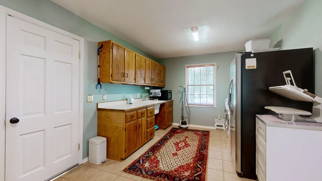 1609 Greenbriar Drive Murray KY 42071