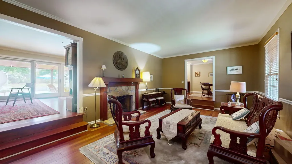1609 Greenbriar Drive Murray KY 42071