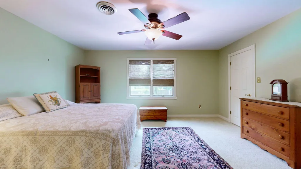 1609 Greenbriar Drive Murray KY 42071