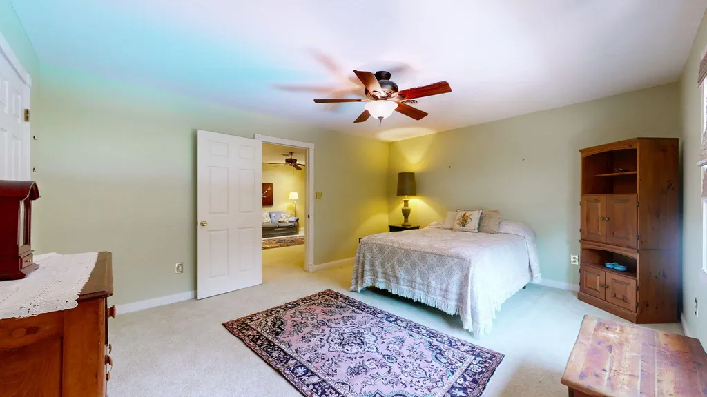 1609 Greenbriar Drive Murray KY 42071