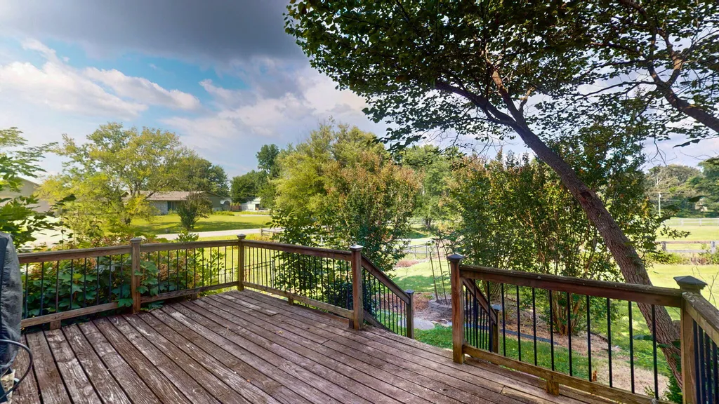 1609 Greenbriar Drive Murray KY 42071