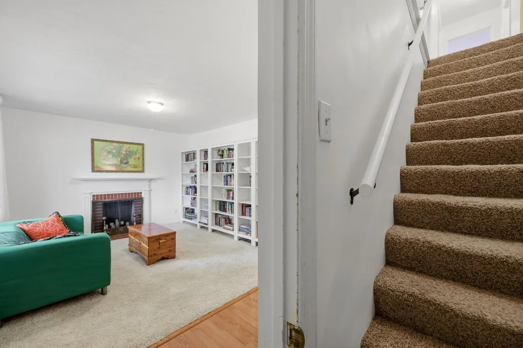 512 Saint Anthony Drive Lexington KY 40505