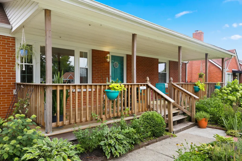 512 Saint Anthony Drive Lexington KY 40505