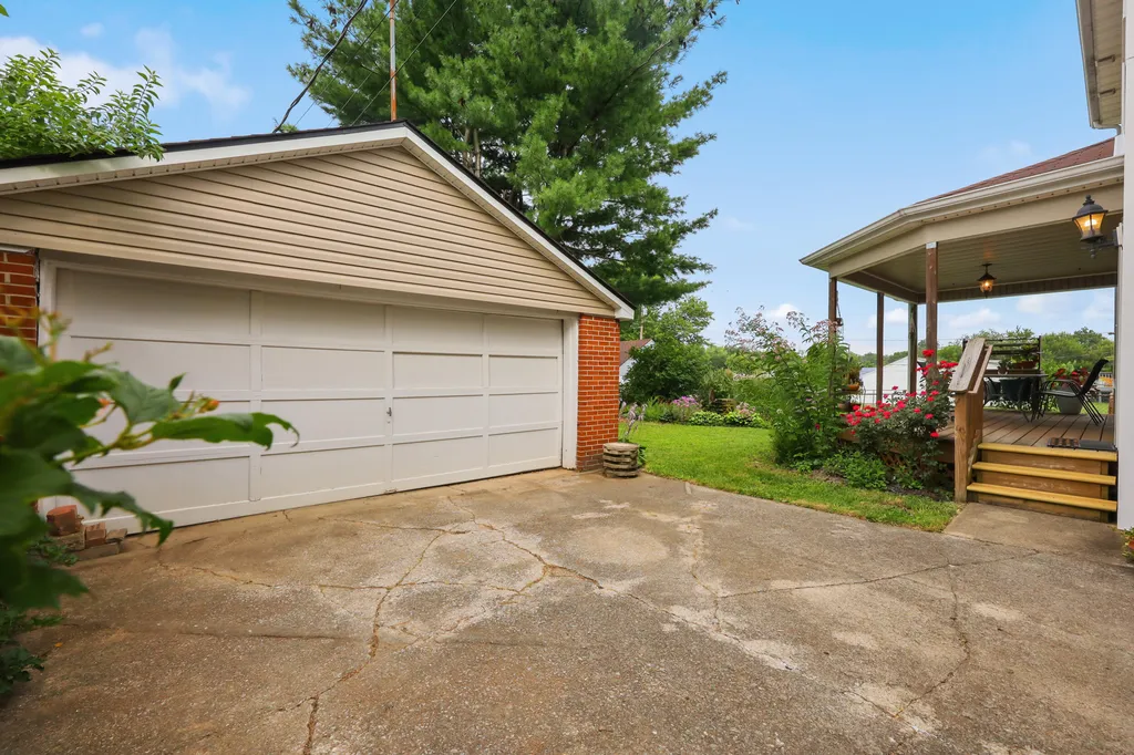 512 Saint Anthony Drive Lexington KY 40505