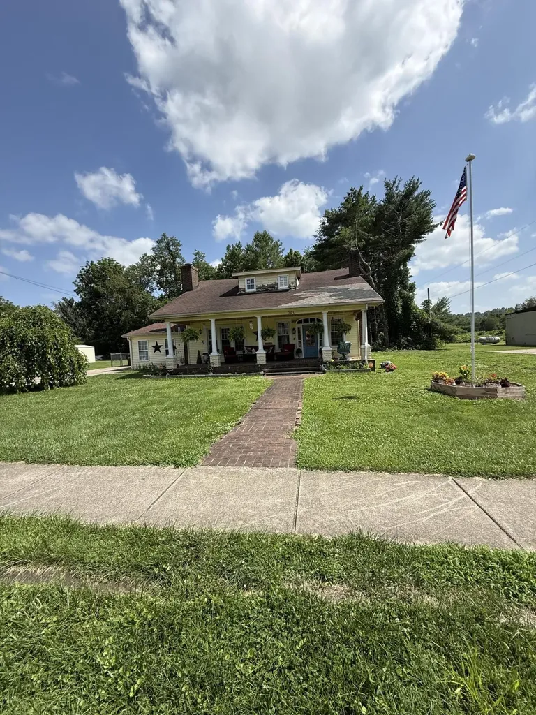 205 Stanford Street Crab Orchard KY 40419