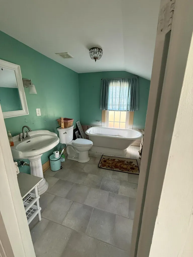 205 Stanford Street Crab Orchard KY 40419