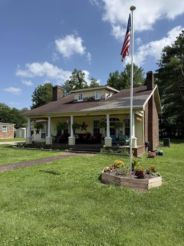 205 Stanford Street Crab Orchard KY 40419