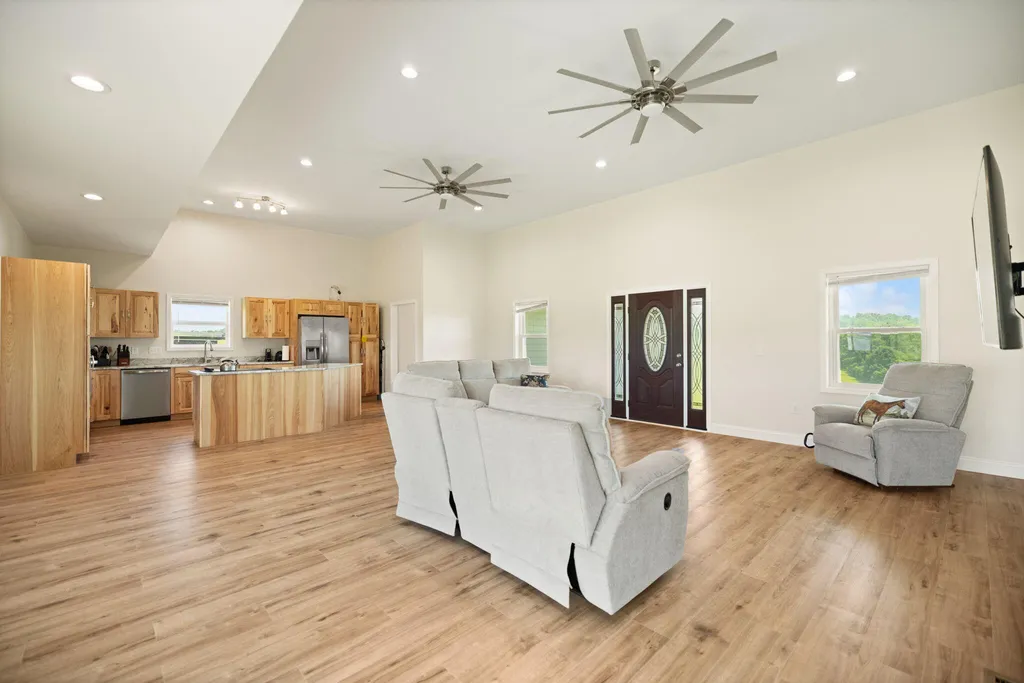 116 Walking Horse Way Sharpsburg KY 40374
