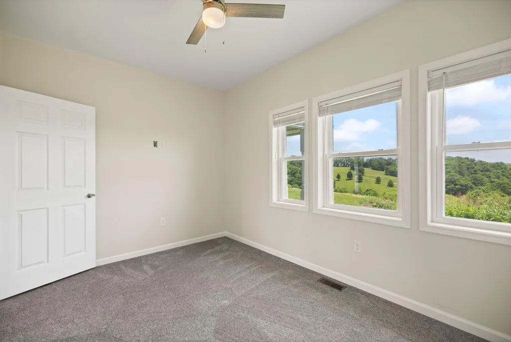 116 Walking Horse Way Sharpsburg KY 40374