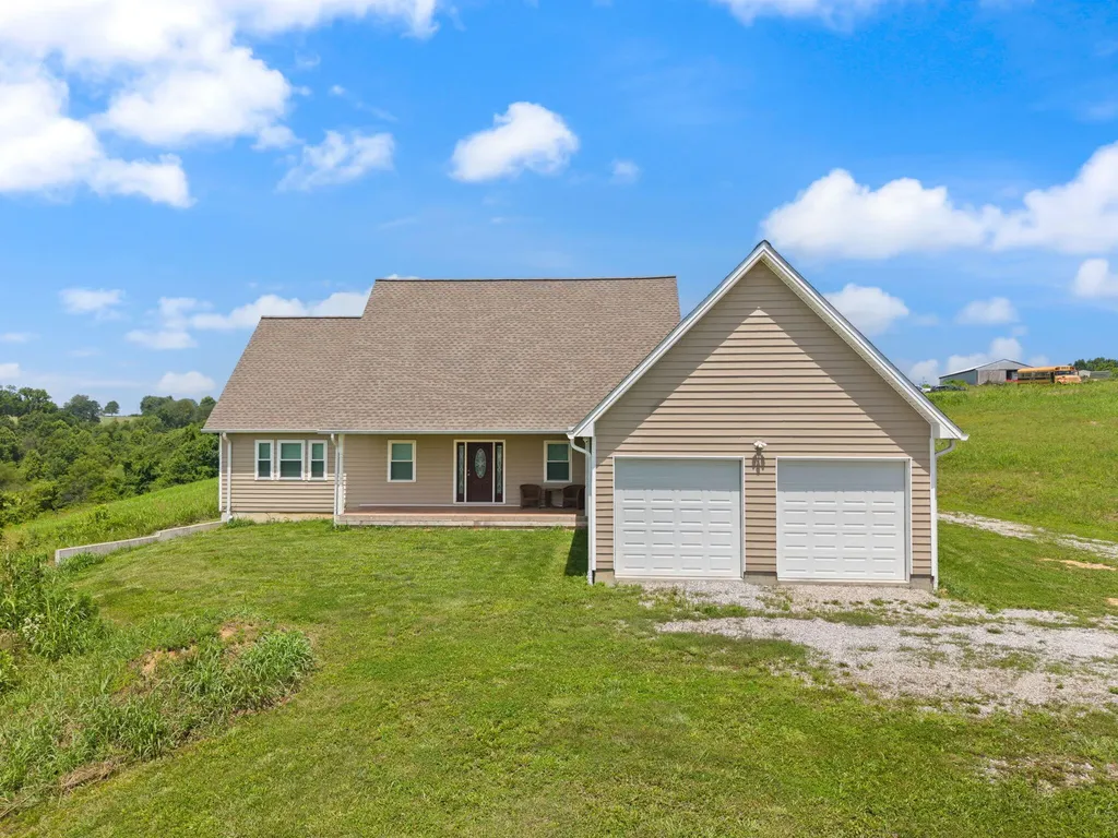 116 Walking Horse Way Sharpsburg KY 40374