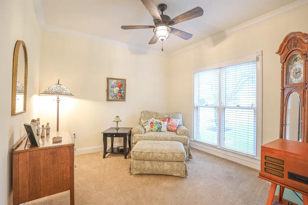 16 Greenwood Place Paducah KY 42003