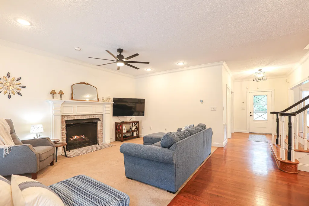 16 Greenwood Place Paducah KY 42003