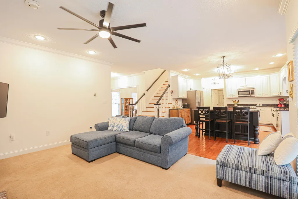 16 Greenwood Place Paducah KY 42003