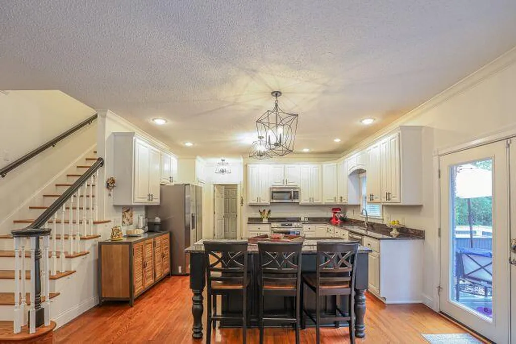 16 Greenwood Place Paducah KY 42003