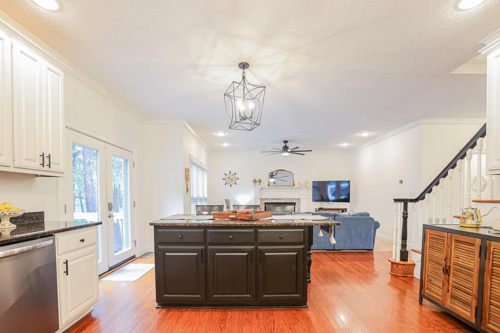 16 Greenwood Place Paducah KY 42003