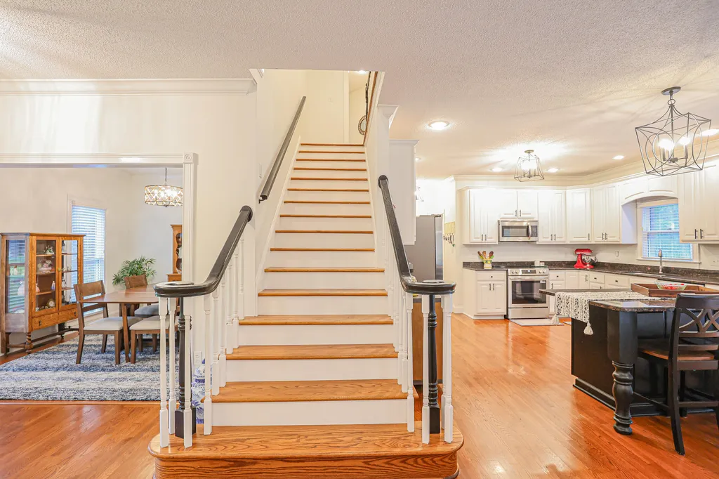 16 Greenwood Place Paducah KY 42003