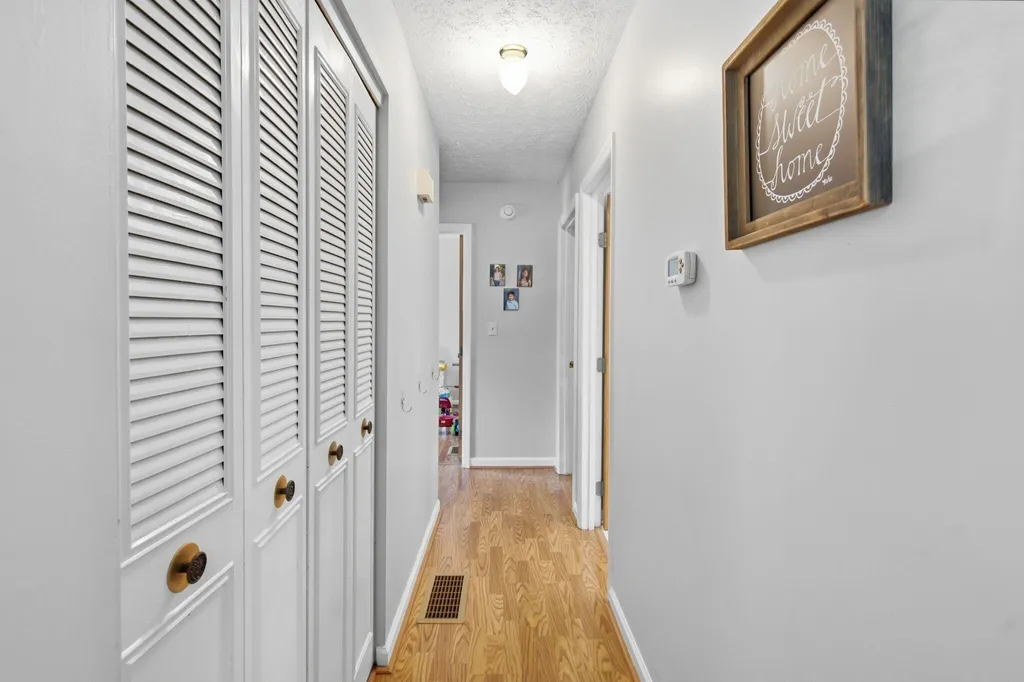 3633 Sundart Drive Lexington KY 40517